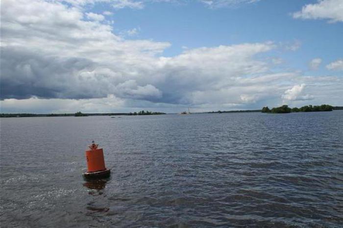 Водохранилище Рыбинское: отдых и рыбалка на свежем воздухе